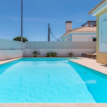 Yellow House Villa Aldeia do Meco