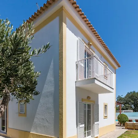 Yellow House * Aldeia do Meco