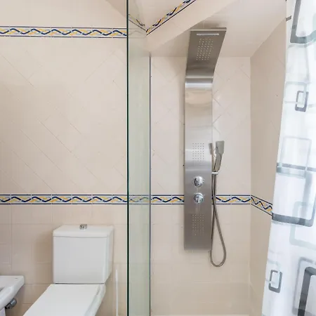 Yellow House Villa *