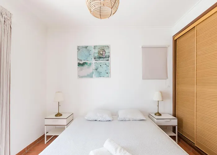 빌라 Yellow House *